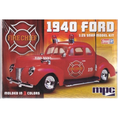 MPC 1940 Ford Fire Chief Super Snap 1/25