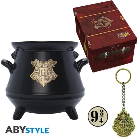 Harry Potter - Premium Mug + 3d Keychain + Pin Suitcase Giftset
