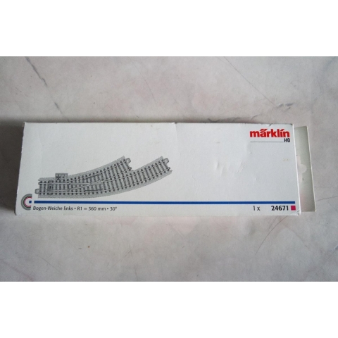 H0 Märklin C-rails (met ballastbed) 24671 Gebogen wissel, Links 30 ° Met handbediening