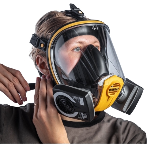 DeWalt DXIR1FFMMP3 Lichtgewicht Herbruikbaar Volgelaatsmasker Met P3 Filters - Maat M