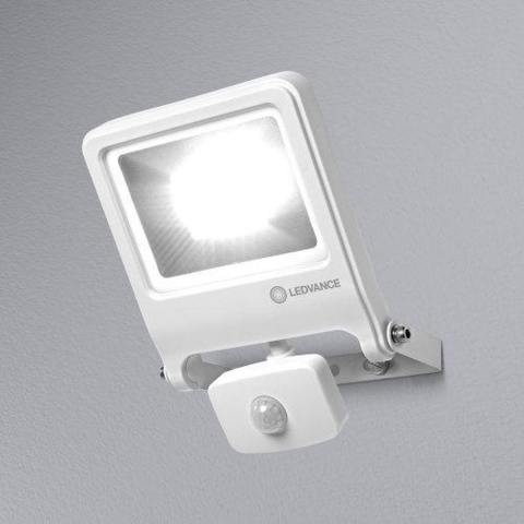 LEDVANCE ENDURA® FLOOD Sensor Warm White L 4058075239715 LED-buitenschijnwerper met bewegingsmelder 30 W Warmwit