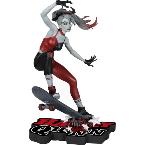 McFarlane Harley Quinn by Ivan Tao Statue