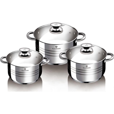 Set Bestaat Uit 3 Kookpannen Met Deksel, 16 X 9,5cm =1,9 Liter, 18x10,5 = 2,5