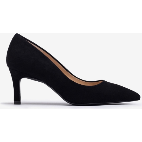 Unisa larson_F24 Pumps