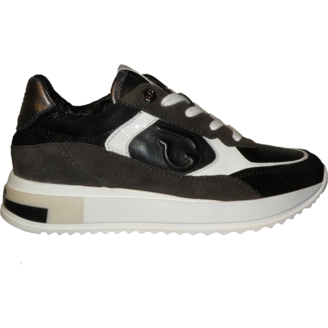 Giga G4160 Sneakers