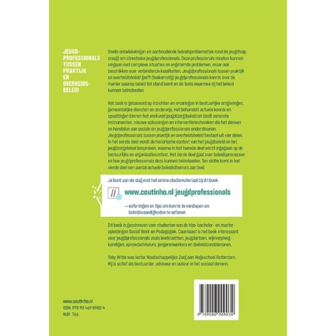 Jeugdprofessionals tussen praktijk en overheidsbeleid (Paperback)