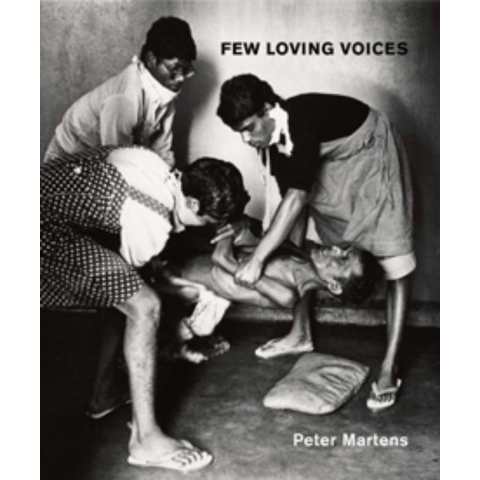 Few loving voices (Paperback)