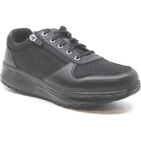 Joya Dynamo Zip Sneakers