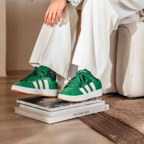 GRAND COURT ALPHA 00s Sneakers