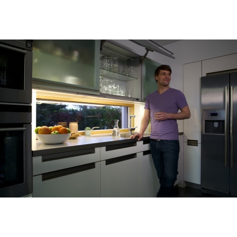 LEDVANCE Linear LED Flat L LED-onderbouwlamp met bewegingsmelder LED LED vast ingebouwd 12 W Neutraalwit Aluminium (mat)