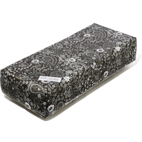 Big Cushie Blackish Pattern