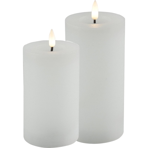 LED kaarsen/stompkaarsen - set 2x - wit - D7,5 x H12,5 en H15 cm - timer - warm wit -