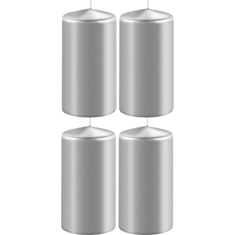 4x Metallic zilveren cilinderkaarsen/stompkaarsen 6 x 12 cm 45 branduren -