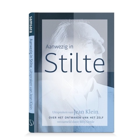 Aanwezig in stilte (Hardback)