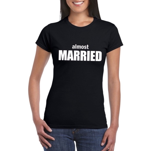 Almost Married tekst t-shirt zwart dames S -