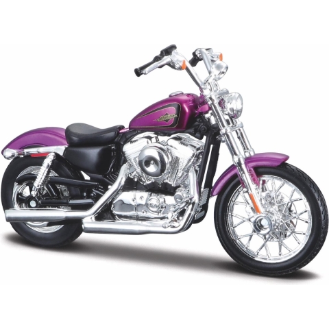 Modelmotor Harley Davidson XL1200V Seventy-Two 2013 1:18 -