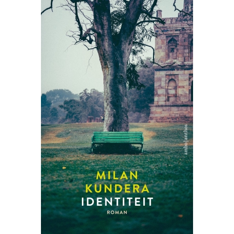 Identiteit (Paperback)