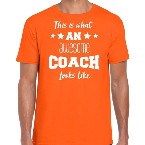 Cadeau t-shirt voor heren - awesome coach - coaches bedankje - oranje S -
