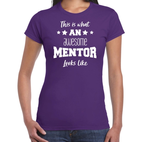 Cadeau t-shirt voor dames - awesome mentor - paars - docent/lerares/schooljaar bedankje XS -