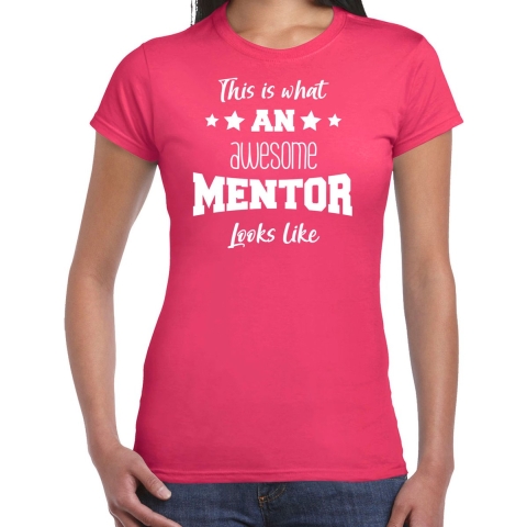 Cadeau t-shirt voor dames - awesome mentor - roze - docent/lerares/schooljaar bedankje L -