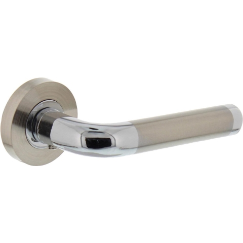 Intersteel Deurkruk Agatha op rozet chroom