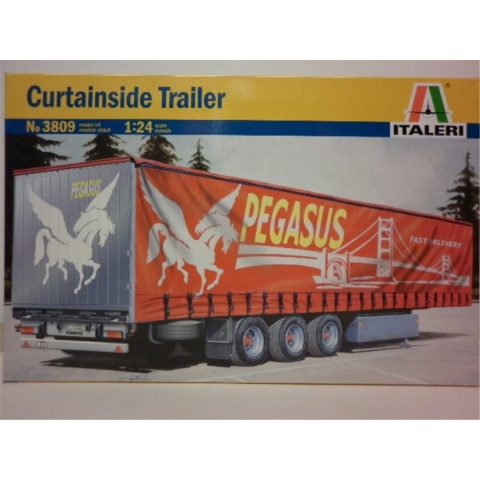 Italeri 1/24 Curtainside Trailer