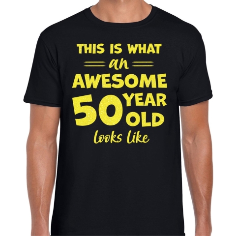 Cadeau T-shirt voor heren - leeftijd 50 jaar - awesome - zwart - glitter geel - Abraham L -
