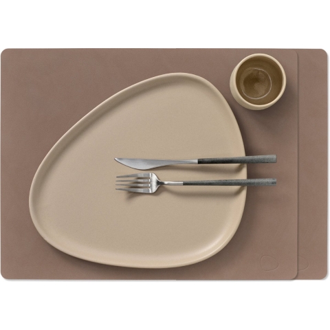 LIND DNA Placemats Nupo - Leer - Truffle - 45 x 35 cm - 2 Stuks