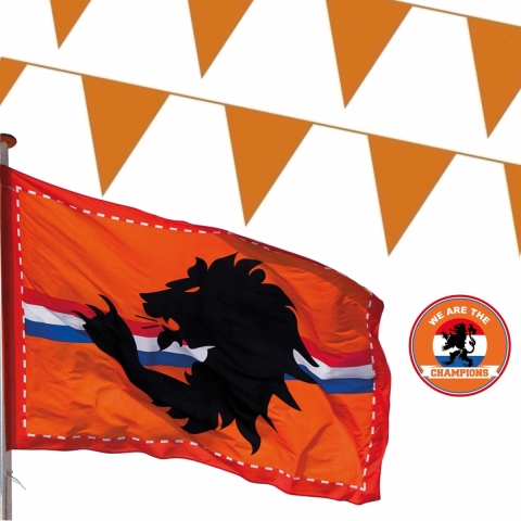 EK oranje straat/ huis versiering pakket met oa 1x Mega Holland vlag, 100 meter oranje vlaggenlijnen -