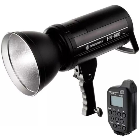 BRESSER FN-600 TTL Nikon flitser Outdoor/Indoor + Accu