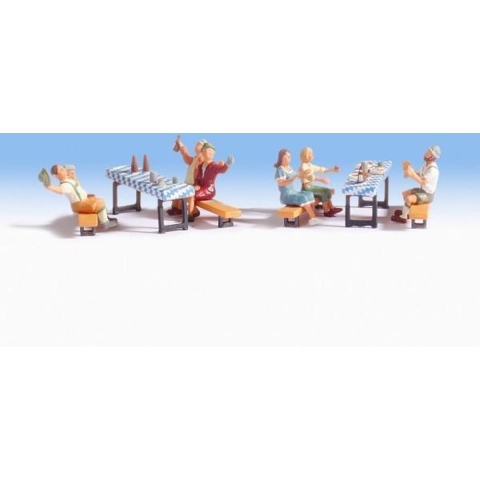 NOCH 15832 H0 Biertuin figuren Geverfd, Zittend