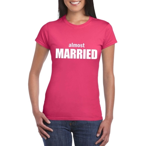 Almost Married tekst t-shirt roze dames XL -