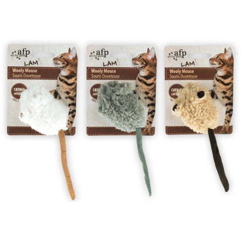 Afp wooly mouse lamswol met piep en catnip assorti (7X7X3 CM)