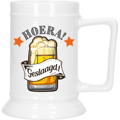 Geslaagd Cadeau Bierpul - oranje - hoera! geslaagd! - keramiek - 530 ml -