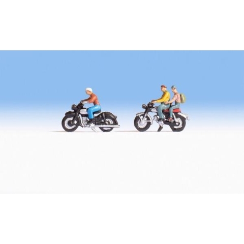 NOCH N Motorrijders Geverfd, Staand