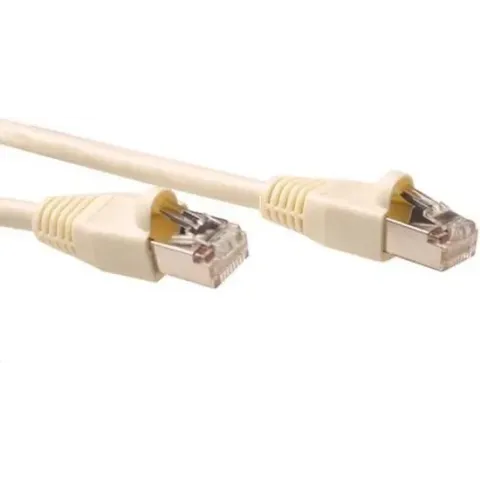ACT Ivoor 2 meter SF/UTP CAT5E patchkabel snagless met RJ45 connectoren