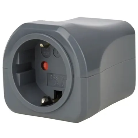 Brennenstuhl 7-voudig reisstekkerset