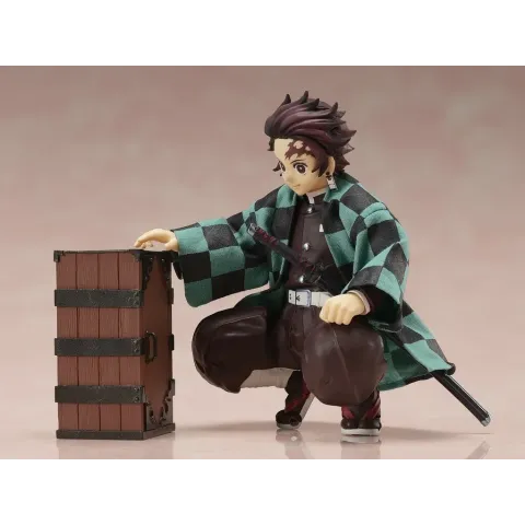 Demon Slayer Kimetsu no Yaiba 1/12 Scale Action Figure - Tanjiro Kamado