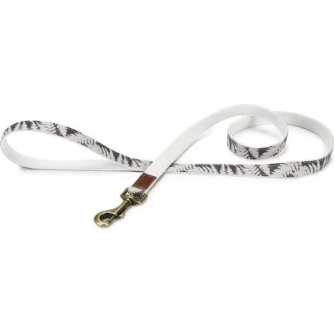 Designed by Lotte nylon looplijn Oribo. Beige. 120 cm x 20 mm.