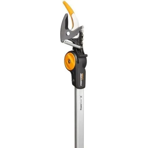 Fiskars Boomsnoeier UPX82