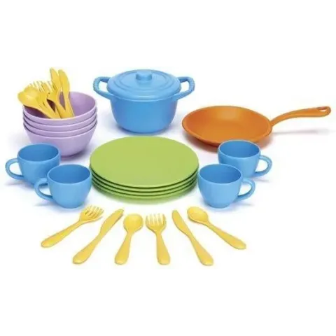 Green Toys Cookware and Dining Set