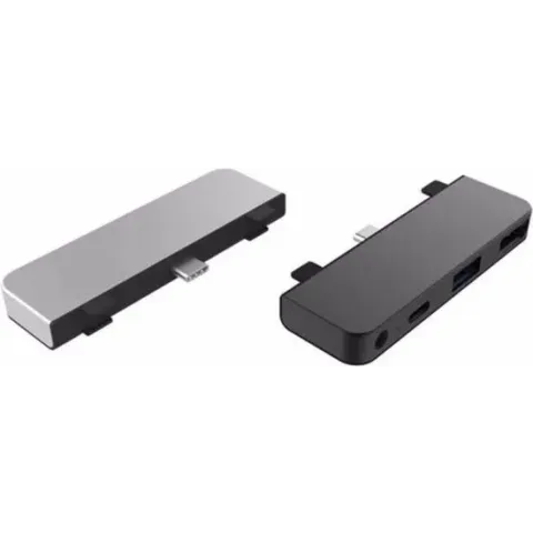 HYPER 4-in-1 USB-C hub iPad Pro space gray