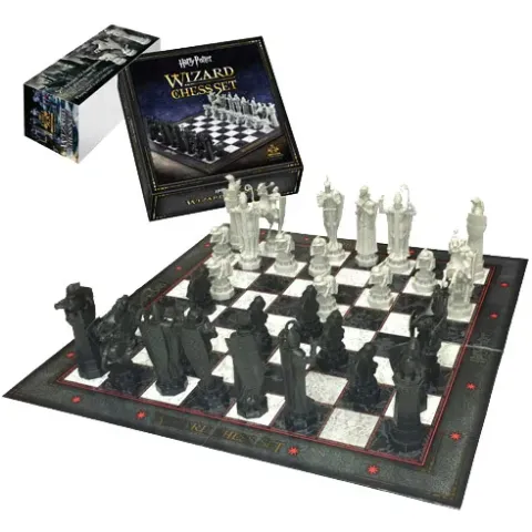 Noble Collection Harry Potter: Wizard's Chess Set