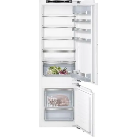 Siemens iQ500 KI87SADE0 koel-vriescombinatie Ingebouwd 272 l E Wit