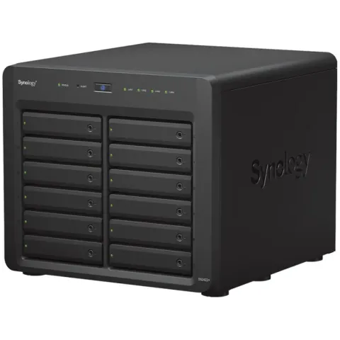 Synology DS2422+ 4x LAN