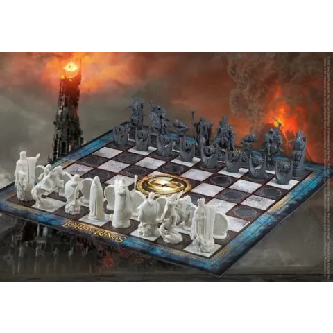 The Noble Collection Lord of the Rings: Battle for Middle Earth Chess Set
